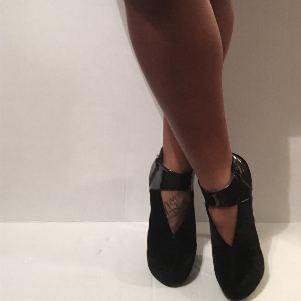 New Sexy Black Cut Out Heels